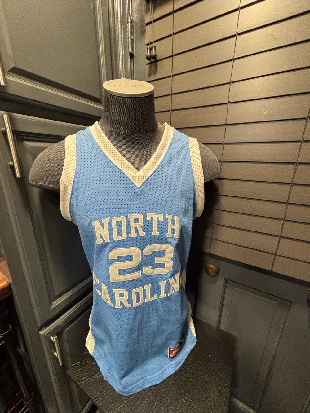 Official Nike Michael Jordan North Carolina Blue Jersey UNC Size Large